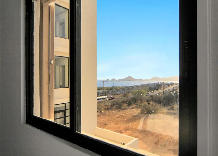 Apartment 1st Floor With Rooftop Access To The Views In Cabo