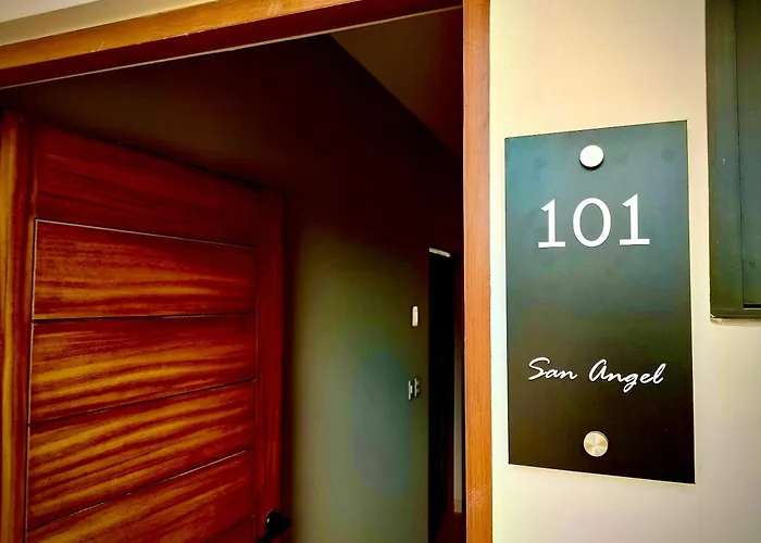 Apartment 1st Floor With Rooftop Access To The Views In Cabo *