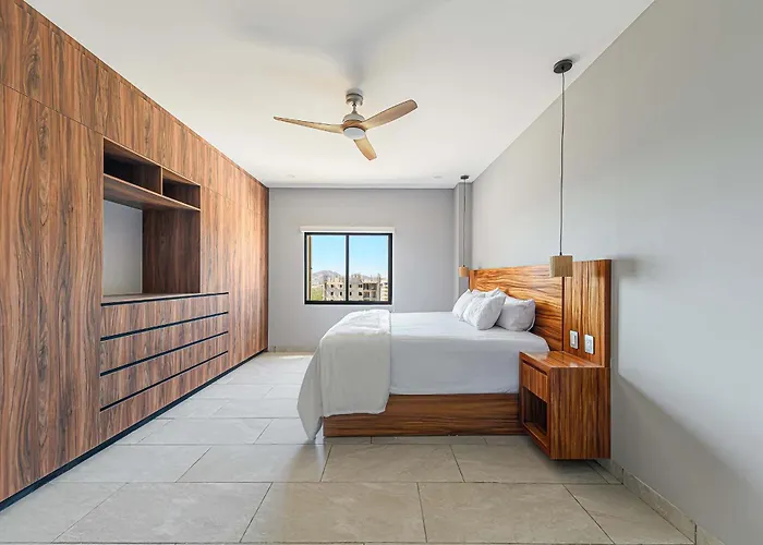 1st Floor With Rooftop Access To The Views In Cabo Apartment Cabo San Lucas